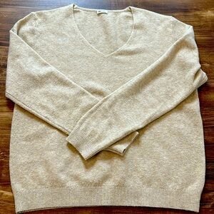 Zyia Oatmeal Camel V Neck Sweater EUC size XL
